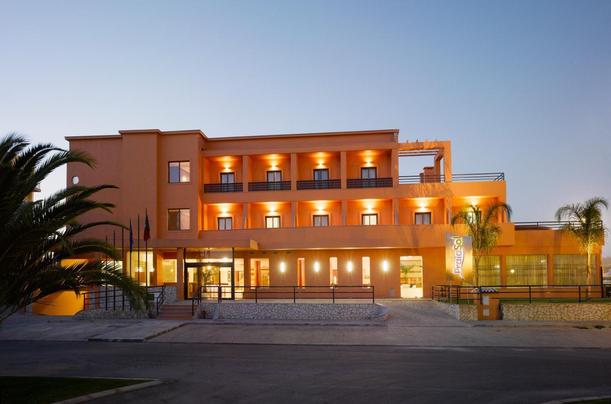 Hotel Praia Sol クアルテイラ エクステリア 写真